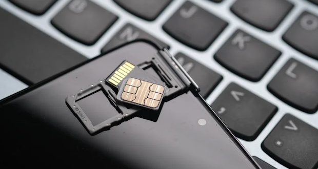 گوشی اندرویدی با کارت حافظه