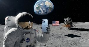 سفر آیفون به ماه