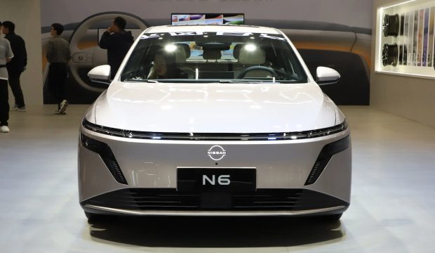 سدان پلاگین هیبرید نیسان N6