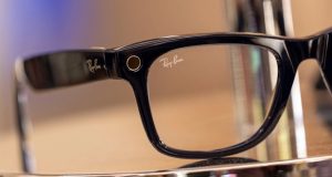 عینک هوشمند متا