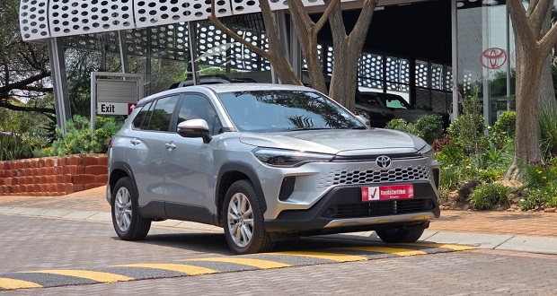 شرایط فروش تویوتا کرولا کراس نیوفیس و کرولا 1.8 لیتری