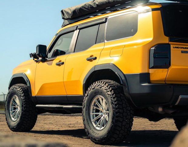 تویوتا پرادو