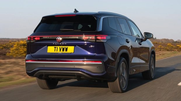 فولکس واگن تایرون L