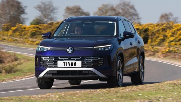 فولکس واگن تایرون L