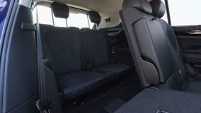 فولکس واگن تایرون L - ردیف عقب