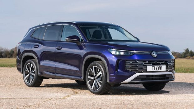 فولکس واگن تایرون L - نمای جلو