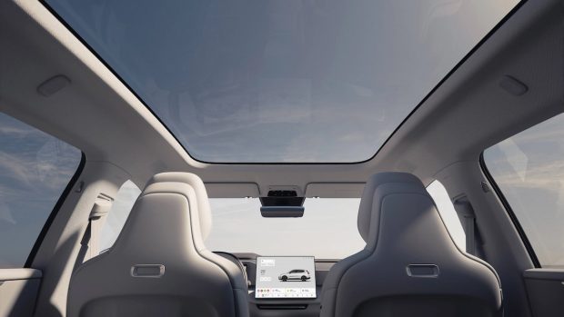 نمای کابین ولوو XC70 آفتاب خودرو