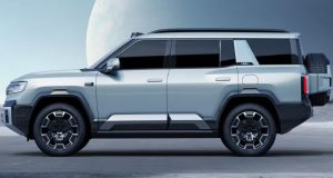 تست تصادف شاسی‌بلند دنزا B8 بی‌وای‌دی