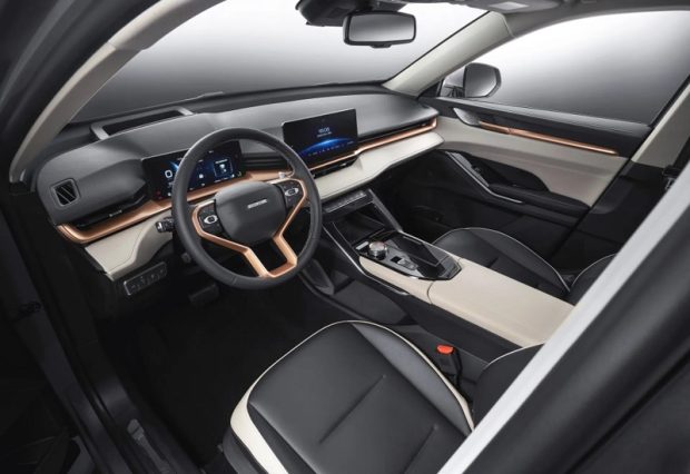 کراس اوور هیبریدی شوال 6 - فضای داخلی