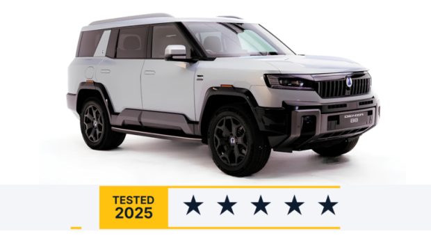 تست تصادف شاسی‌بلند دنزا B8 بی‌وای‌دی