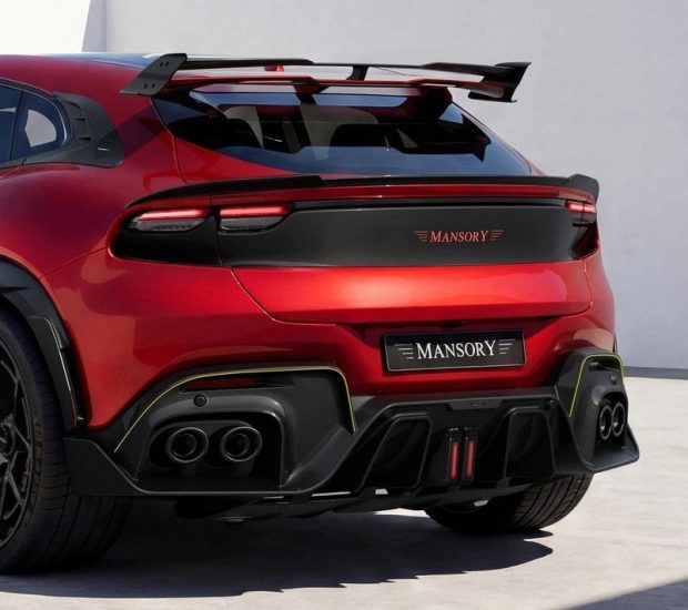 نمای عقب فراری پوروسانگوئه منصوری