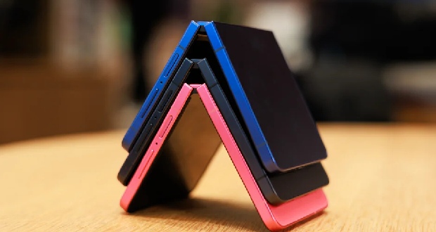 آیفون تاشو صدفی