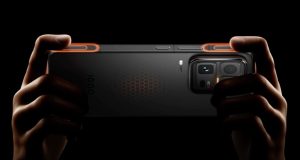 گوشی گیمینگ iQOO 15 Ultra