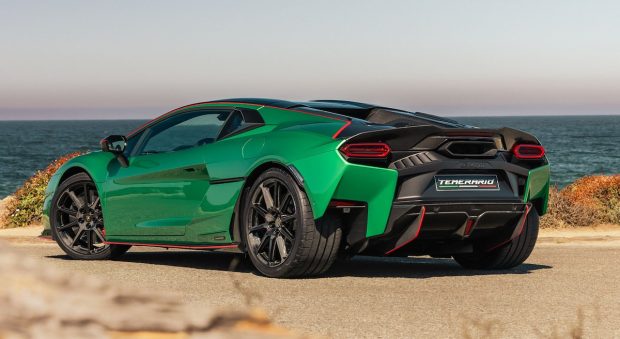 نمای عقب لامبورگینی تمراریو