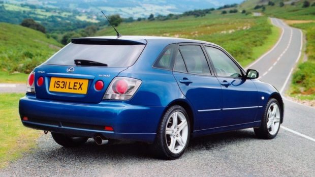 عجیب‌ترین مدل‌های لکسوس