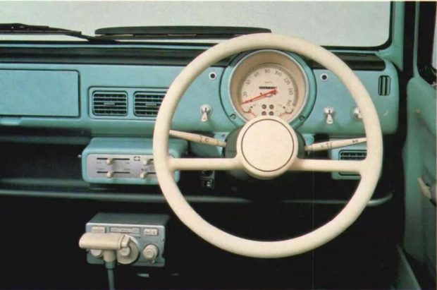 طراحی رترو نیسان