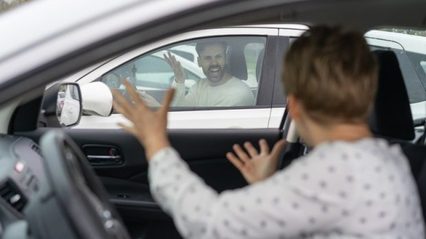 آداب معاشرت در پارکینگ