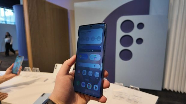 نمایشگر حریم خصوصی