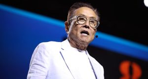 رابرت کیوساکی سقوط سهام