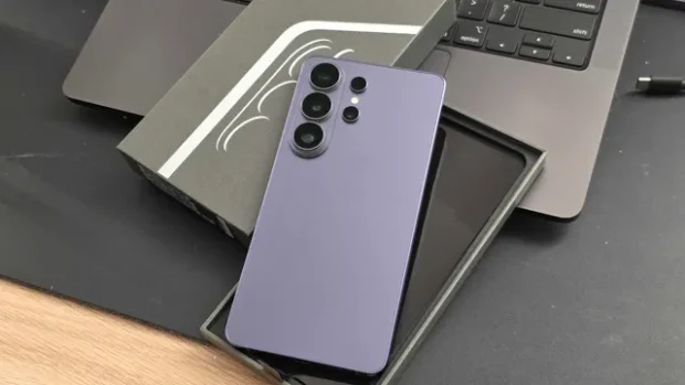 محتویات جعبه گلکسی S26 سامسونگ