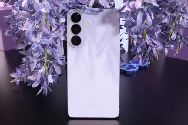 پرچمدار جمع‌وجور