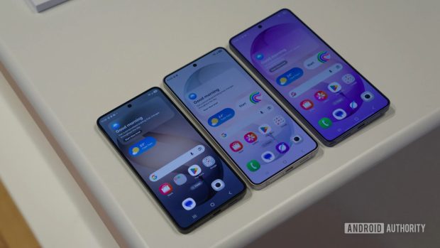 گلکسی اس ۲۶