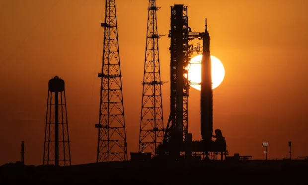 پرتاب ماموریت آرتمیس ۲