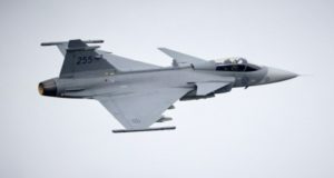 جنگنده‌های گریپن و رافال