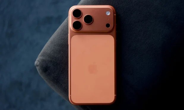 آیفون با عمر باتری بالا