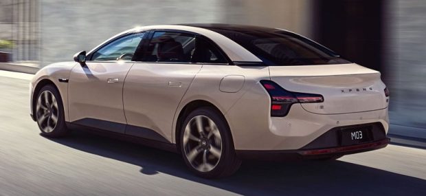 ایکس پنگ MONA M03