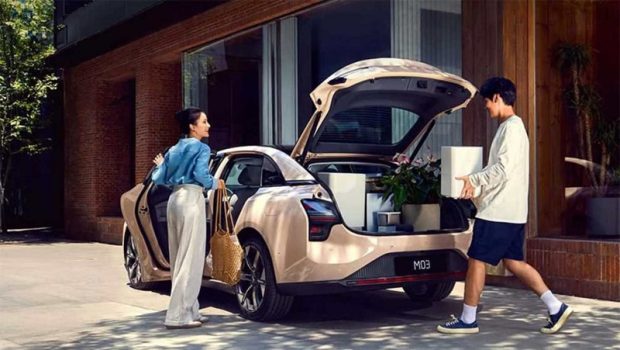 ایکس پنگ MONA M03 - صندوق بار