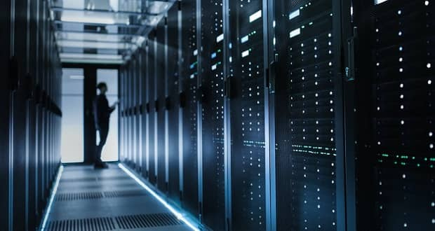 مراکز داده آمازون و مایکروسافت