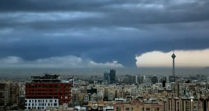 باران سیاه ناشی از حملات به تأسیسات نفتی خطرناک است