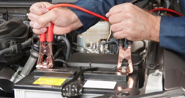 برق باتری خودرو