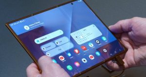 گلکسی زد تری‌فولد