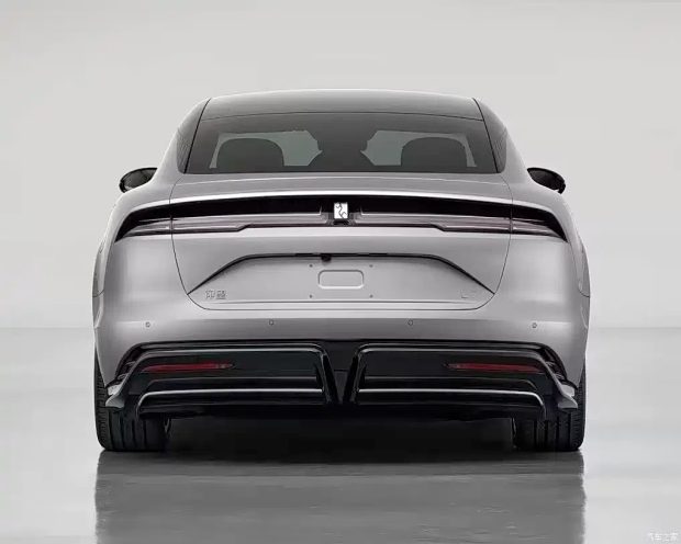 یانگ‌وانگ U7