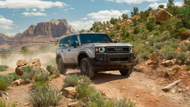 لندکروزر 2027