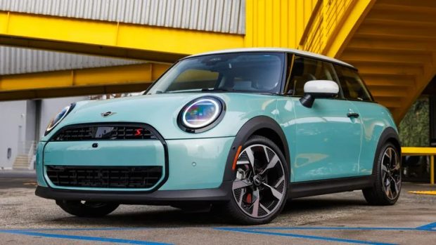 زیباترین خودروهای سال 2026