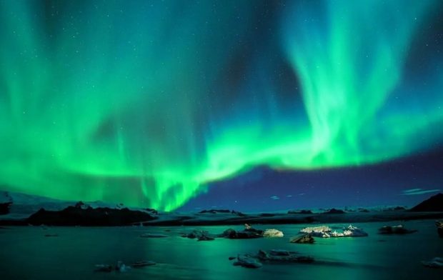 راز 800 ساله نورهای قرمز آسمان مناطق شمالی ژاپن