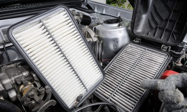 تعویض فیلتر هوا خودرو