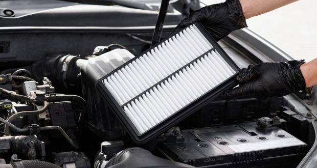 تعویض فیلتر هوا خودرو