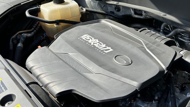 جی ای سی GS8 GL - قوای فنی و موتور