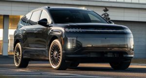 هیوندای آیونیک ۹ بلک اینک