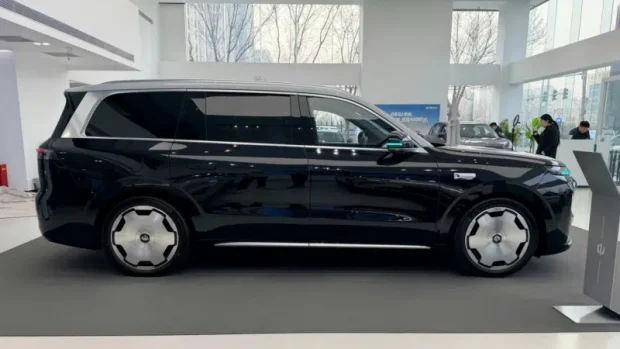 لیپ‌موتور D19