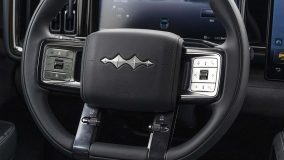 لئوپارد 5 - فرمان برقی