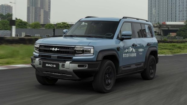 لئوپارد 5 - نمای جلو