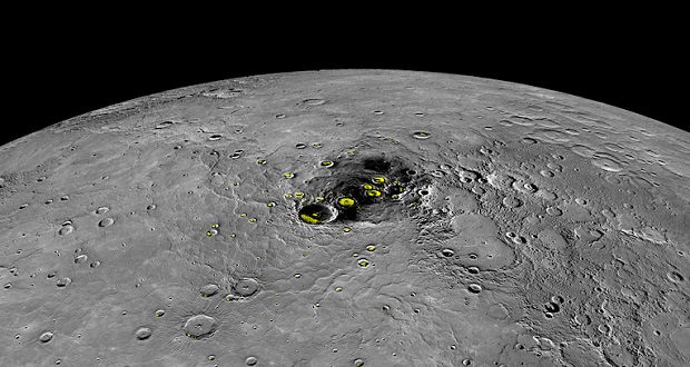 یخ ماه آن قدرها که گفته شده زیاد نیست