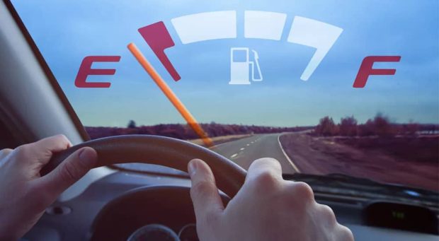 چراغ بنزین خودرو