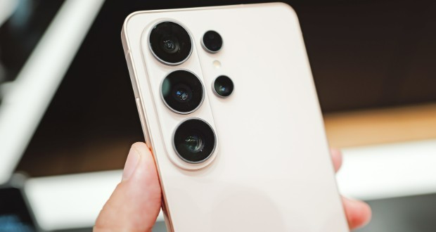 گوشی‌های ضد آب