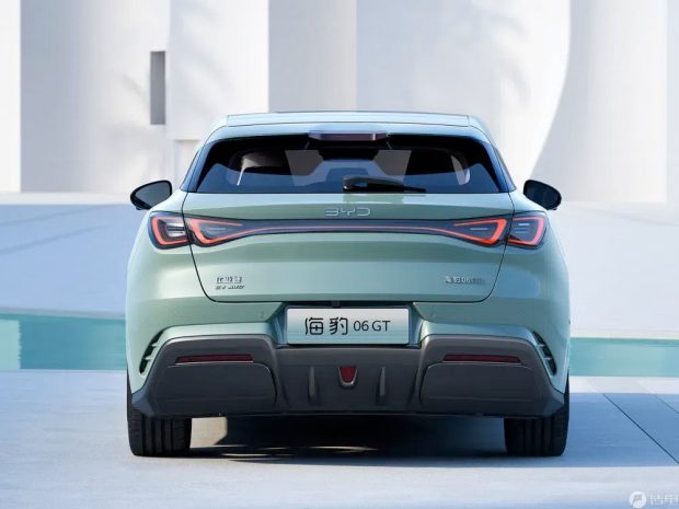 بی وای دی Seal 06